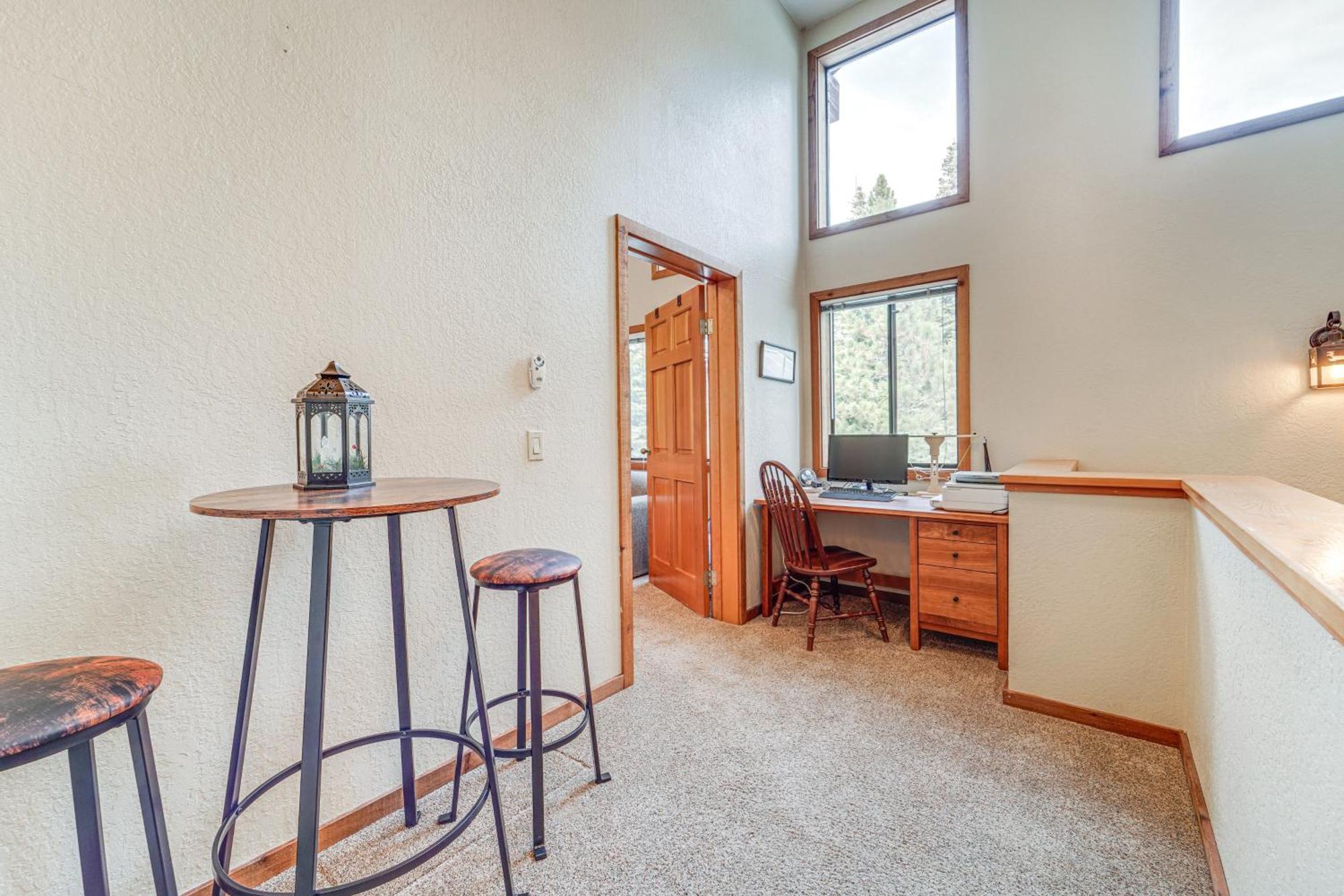 Family-Friendly Truckee Cabin In Tahoe Donner! 외부 사진