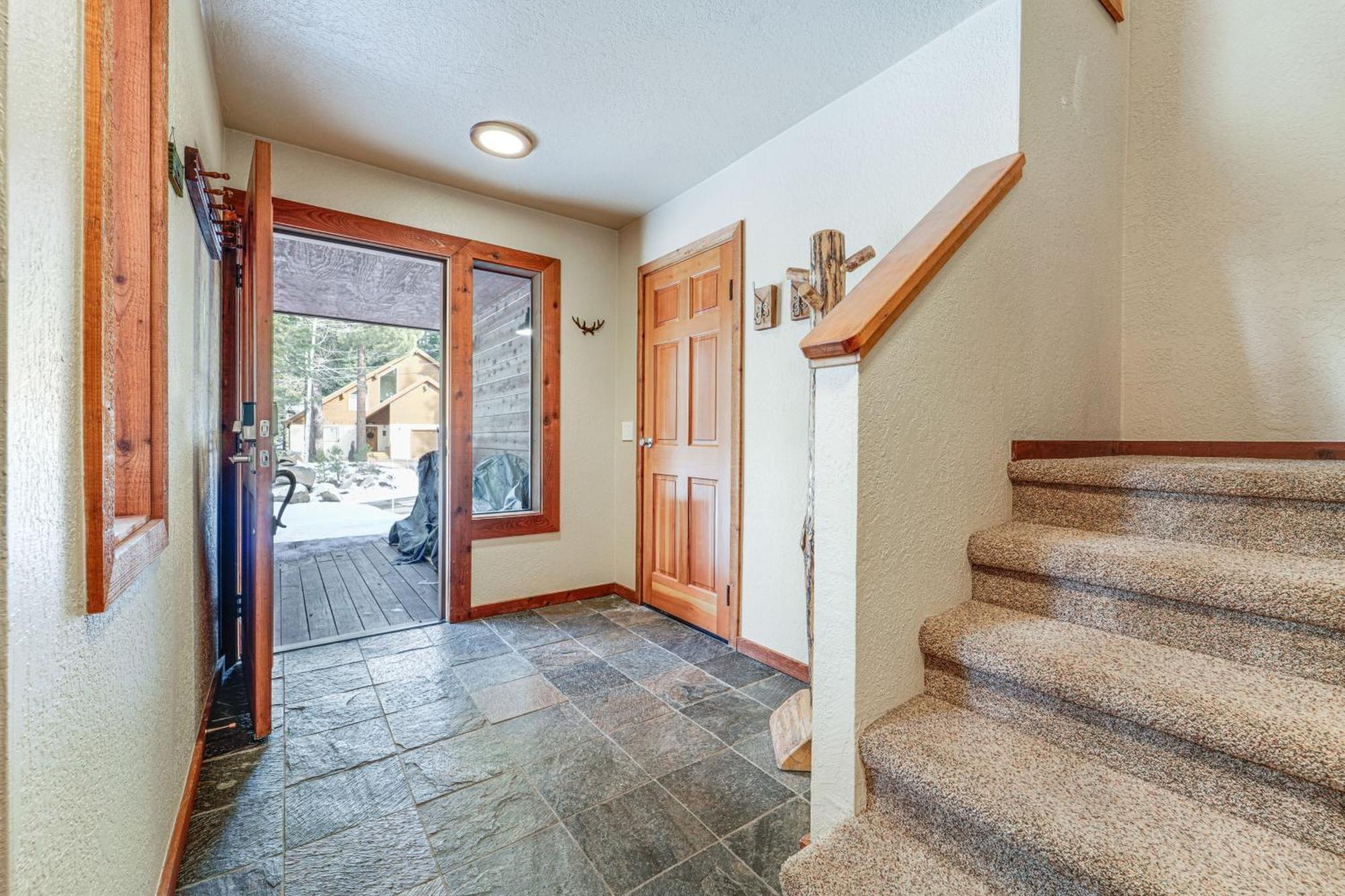 Family-Friendly Truckee Cabin In Tahoe Donner! 외부 사진